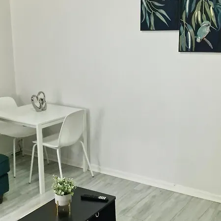 Apartament Marvell Homes For Families, Groups & Contractors *
